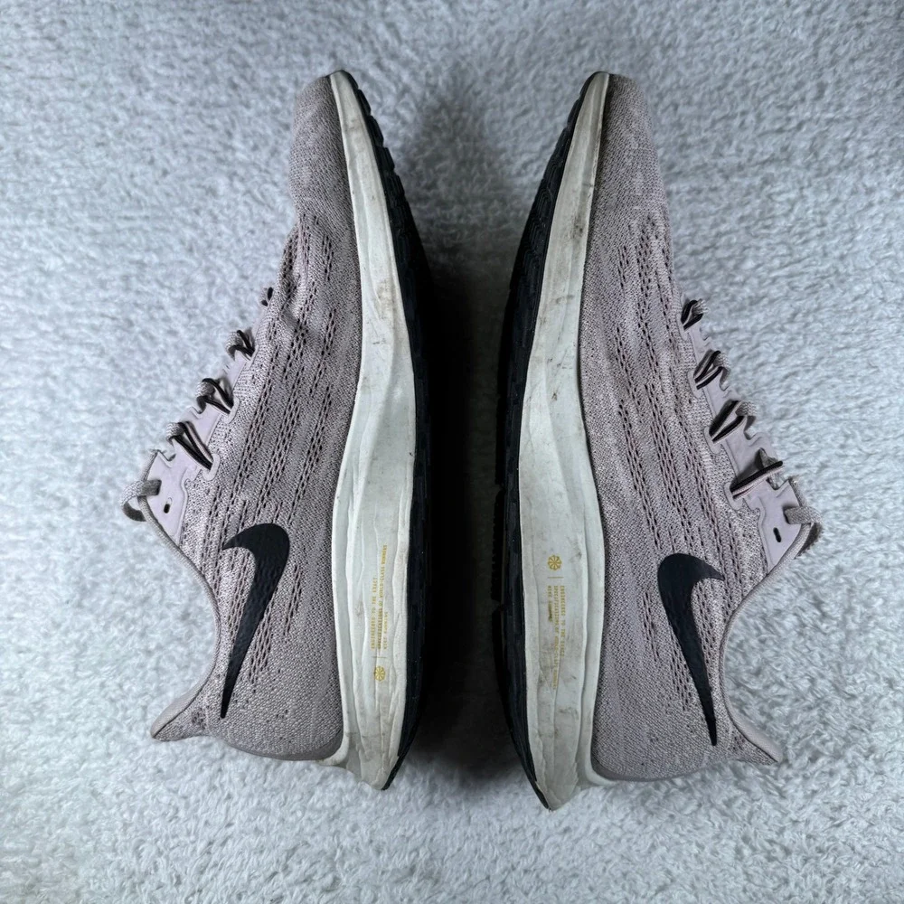 Nike Air Zoom Pegasus 36 Womens Size 10 Lavender Running Shoes Sneakers Athletic